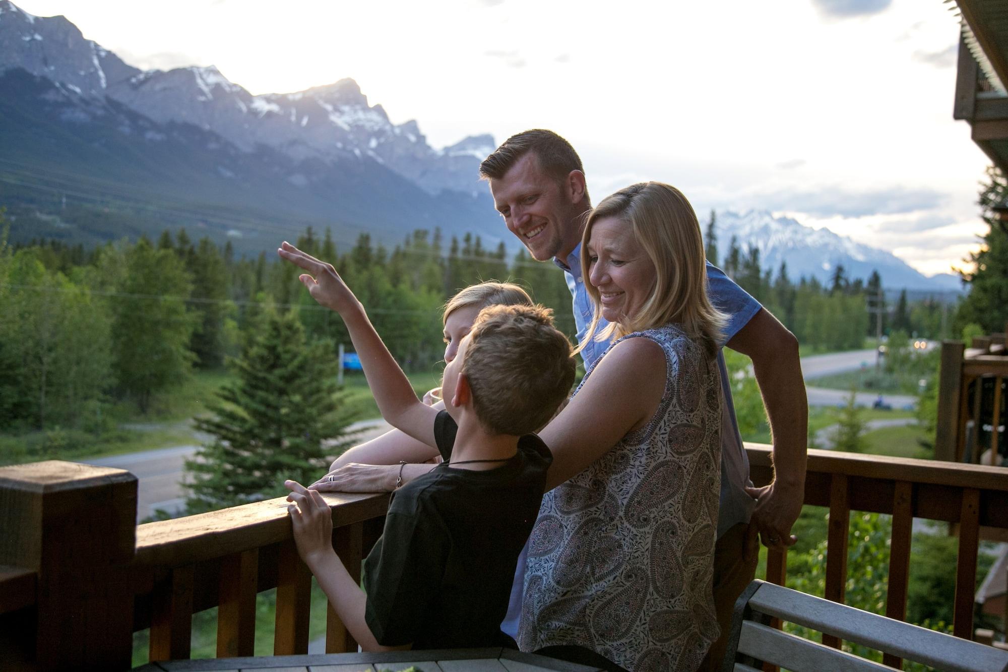 Stoneridge Mountain Resort Канмор Экстерьер фото