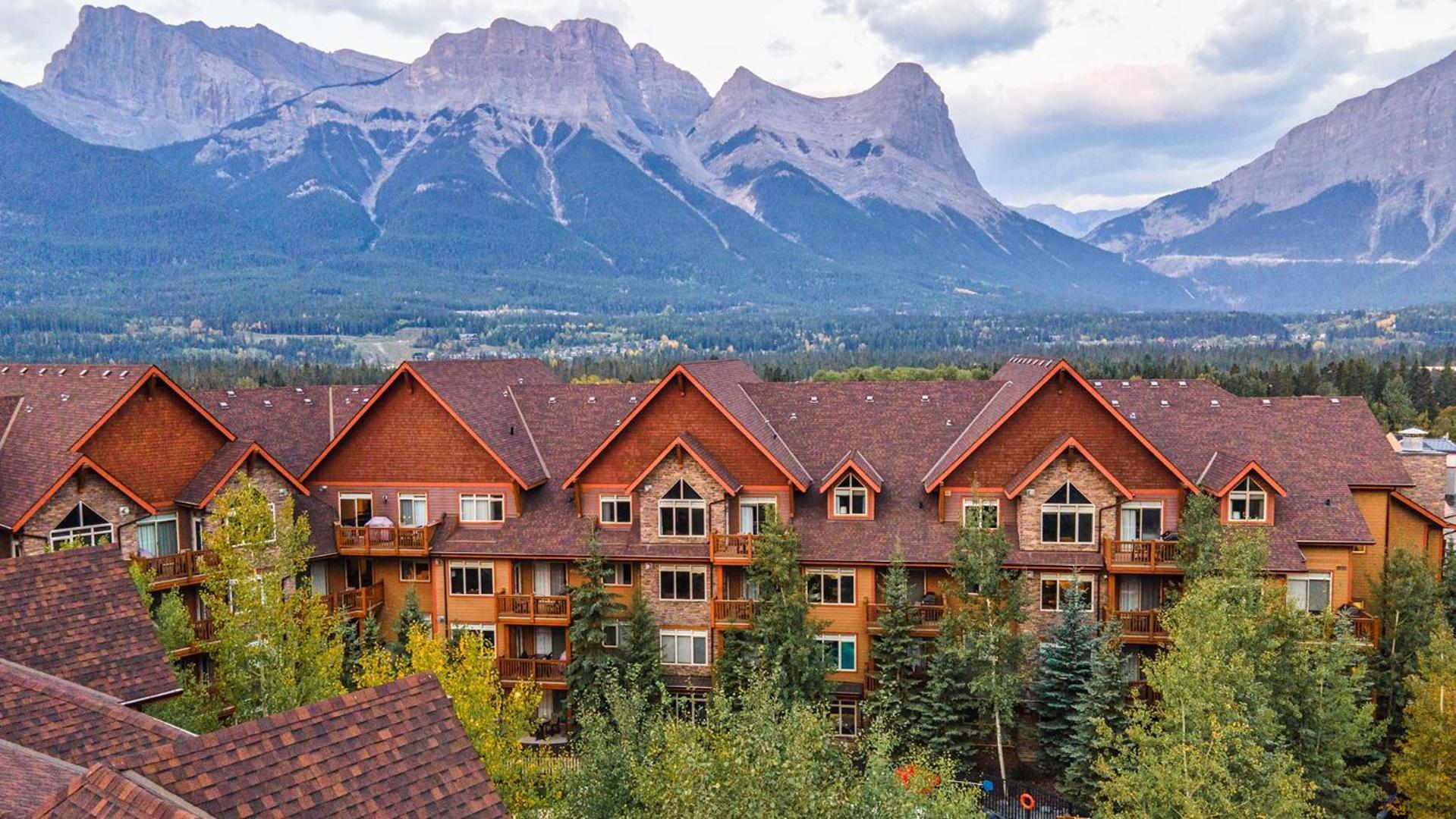 Stoneridge Mountain Resort Канмор Экстерьер фото