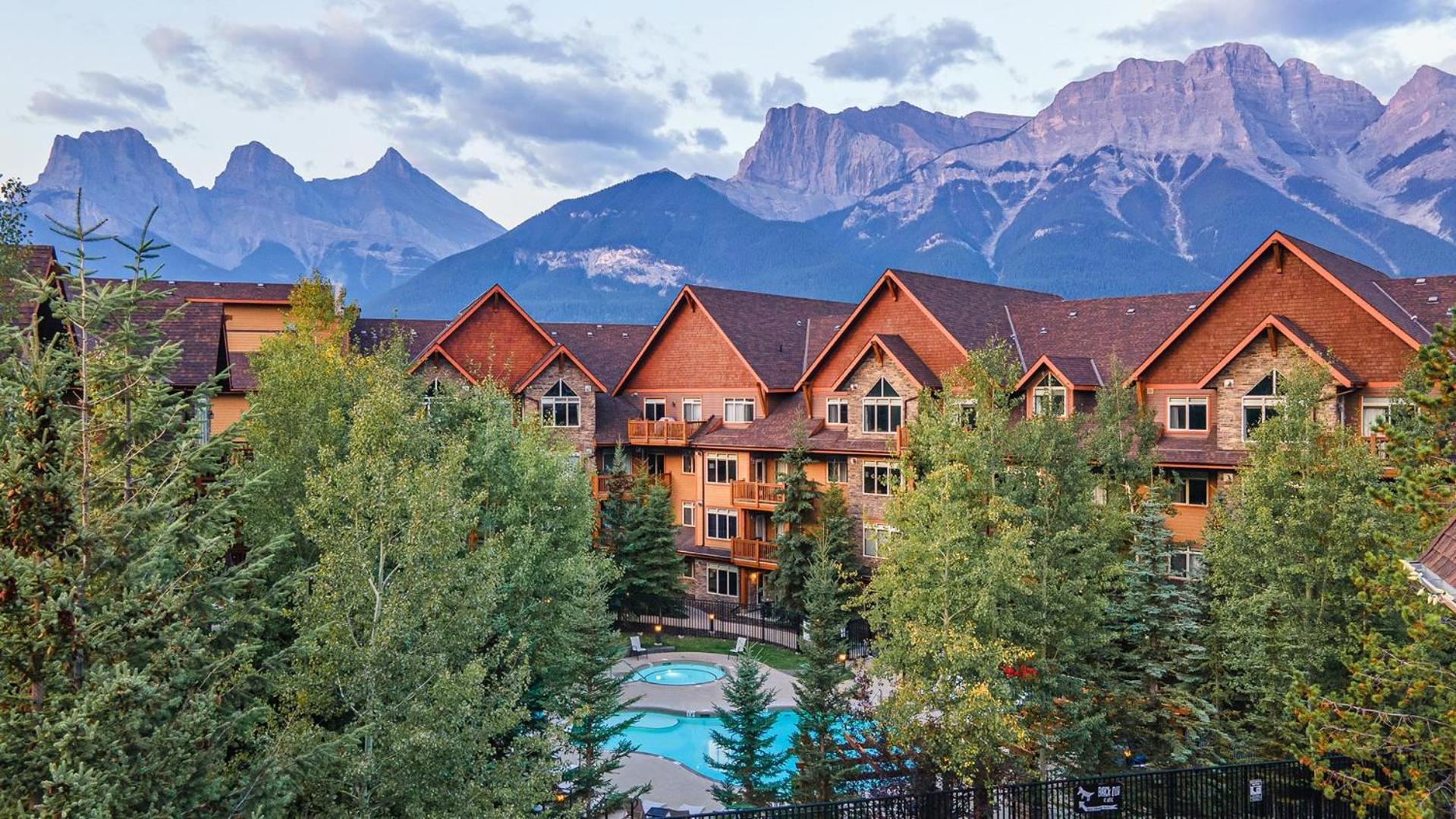 Stoneridge Mountain Resort Канмор Экстерьер фото